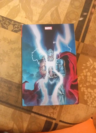 Omnibus: Thor dieu du tonnerre, état: Très bon état, 80,00 €, 84,70 € Protection acheteurs incluse