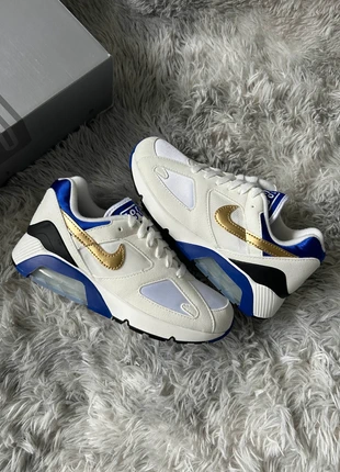 Nike Air Max 180 OG Summit White Concord Gold - T.38 Neuve, marque: Nike, état: Neuf avec étiquette, taille: 38, 99,00 €, 104,65 € Protection acheteurs incluse