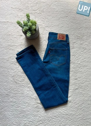 Pantalon jean Levi’s vintage 00’s - Bleu - High Rise Skinny - 26x32 (FR36), marque: Levi's, état: Très bon état, taille: S / 36 / 8, 29,90 €, 32,10 € Protection acheteurs (Pro) incluse