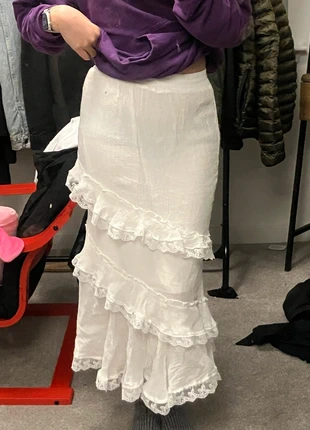 White chiffon tiered Skirt, condition: Very good, size: S / UK 8-10, £8.00, £9.10 includes Buyer Protection