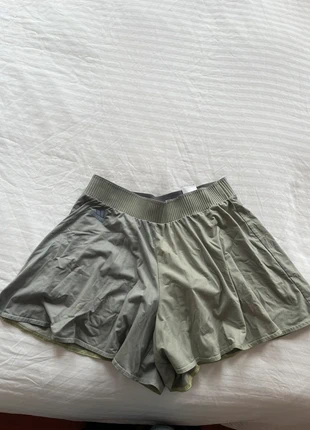 Adidas tennis skirt, marque: adidas, état: Très bon état, taille: S / 36 / 8, 10,00 €, 11,20 € Protection acheteurs incluse