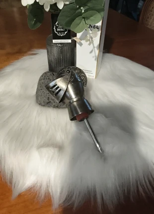 Bec verseur / Bouchon doseur – Tête de chevalier vintage, marque: Chevalier, état: Bon état, 12,00 €, 13,30 € Protection acheteurs incluse