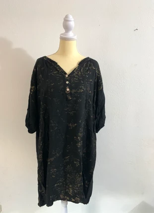 Tunique fluide noire à motifs dorés – Made in Italy – Taille Unique, brand: Made In Italy, condition: Very good, size: One size, €11.99, €13.29 includes Buyer Protection