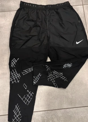 Nike division Running, marca: Nike Sportswear, estado: Nuevo con etiquetas, tamaño: S, 70,00 €, 74,20 € Protección al comprador incluida