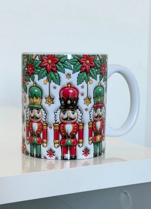 Casse noisette, brand: Fait Main, condition: Very good, €11.00, €12.25 includes Buyer Protection Pro