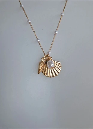 Collier fantaisie doré pendentif coquillage, brand: Inconnu, condition: Very good, €2.50, €3.33 includes Buyer Protection