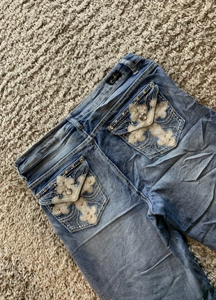 Jean Broderie Croix Y2K coupe évasé taille L flare - 2000s femme style miss me A669, merk: Vintage Dressing, staat: Heel goed, maat: L / 40 / 12, € 26,00, € 28,00 inclusief Kopersbescherming Pro