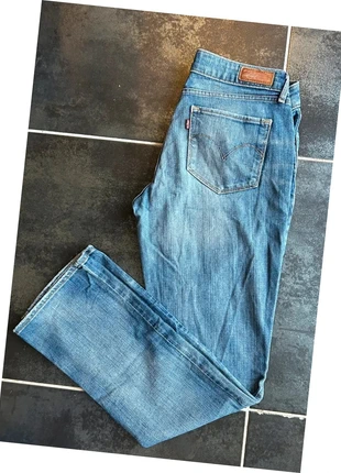 Jean Levi’s femme coupe droite Bold Curve W30 – coupe flatteuse et confortable, marke: Levi's, zustand: Sehr gut, größe: L / 40 / 12, 17,99 €, 19,59 € inklusive Vinted-Käuferschutz