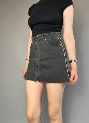 🖤 Brownie Zip Skirt – Size S | Black Y2K Denim Energy, marque: Brownie, état: Très bon état, taille: S / 36 / 8, 9,95 €, 11,15 € Protection acheteurs incluse