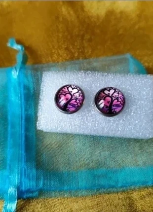 🦘 Magnifique boucles d'oreilles Clous violet et rose cœur, état: Très bon état, 10,99 €, 12,24 € Protection acheteurs incluse