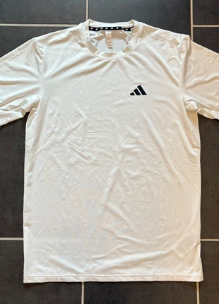 Adidas Performance Sport T-Shirt - S - Weiß mit kleinem Logo, brand: adidas, condizioni: Ottime, taglia: S, €15.00, €16.45 include la Protezione acquisti