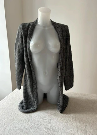 Gros gilet assez long épais🩶 taille 34/36 k woman, brand: K Woman, condition: Very good, size: XS / 34 / 6, €3.50, €4.38 includes Buyer Protection