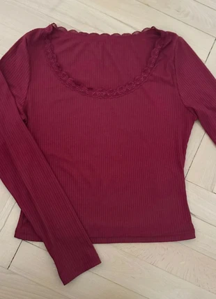 Red vintage top, brand: Top Vintage, condizioni: Nuovo senza cartellino, taglia: M / IT 42 / EU 38, €10.00, €11.20 include la Protezione acquisti