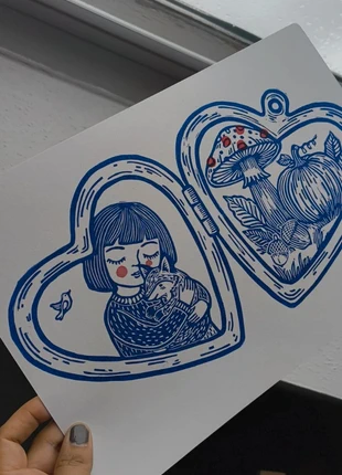 Linogravure fille 🦊 avec champignon relicario, brand: Cecilia Carrión, condition: Very good, €17.00, €18.55 includes Buyer Protection Pro