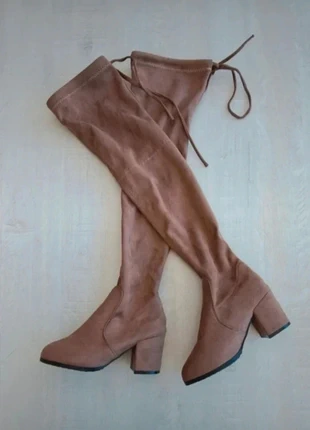 Cuissardes marron suédine - Neuves - Pointure 38 - talons 7cm, estado: Novo sem etiquetas, tamanho: 38, €15.00, €16.45 inclui Proteção do Comprador