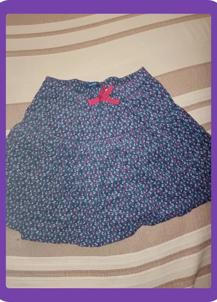 Jupe en velours côtelé imprimé / Printed corduroy skirt, marque: Okaïdi, état: Neuf sans étiquette, taille: 8 ans / 128 cm, 5,90 €, 6,90 € Protection acheteurs incluse