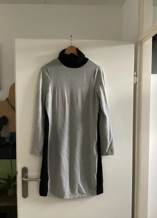 Lange winterjurk super zacht 40 42 44, merk: Bodyflirt, staat: Goed, maat: L / 40 / 12, € 2,75, € 3,59 inclusief Kopersbescherming