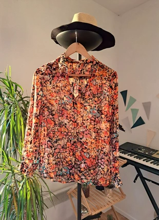 Chemisier fleuri orange et rouge, merk: Lili & Lala, staat: Heel goed, maat: S / 36 / 8, € 5,00, € 5,95 inclusief Kopersbescherming