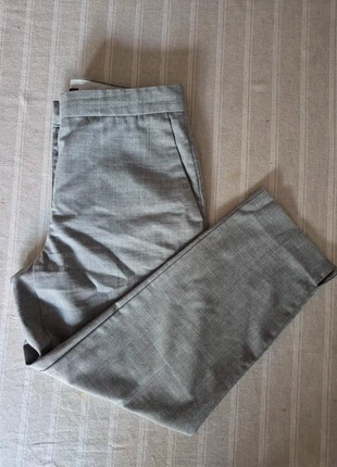 Pantalon Zara T-40, brand: Zara, condizioni: Ottime, taglia: L / IT 44 / EU 40, €8.00, €9.10 include la Protezione acquisti