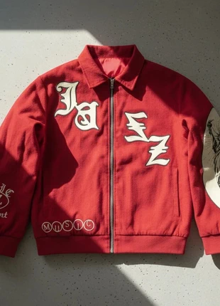 Veste rouge  à patchs vintage, brand: midnight label, condition: Very good, size: M, €49.90, €53.10 includes Buyer Protection