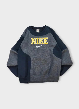 Nike Sweatshirt gris / noir Taille M - Y2K Vintage USA Retro Boxy Baggy, marca: Nike, estado: Muito bom, tamanho: S, €34.90, €37.35 inclui Proteção do Comprador