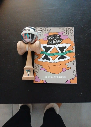 Kendama/Bilboquet de la marque Krom, marke: Krom2, zustand: Gut, größe: Einheitsgröße, 8,00 €, 9,10 € inklusive Vinted-Käuferschutz