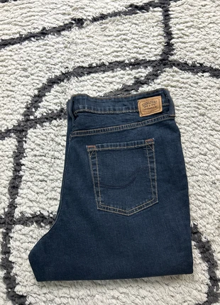 Jean Levi’s Bootcut W32 Bleu J20049, marque: Levi's, état: Très bon état, taille: XL / 42 / 14, 19,45 €, 21,12 € Protection acheteurs (Pro) incluse