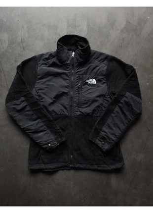 The North Face Veste Polaire Denali Retro Noire - Femme Taille S, marque: The North Face, état: Très bon état, taille: S / 36 / 8, 30,80 €, 33,04 € Protection acheteurs (Pro) incluse