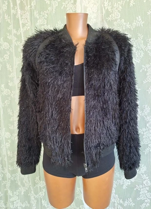 Bomber nero YAS, brand: YAS, condizioni: Ottime, taglia: M / IT 42 / EU 38, €25.00, €26.95 include la Protezione acquisti