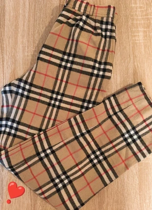 Pantalon Burberrys vintage check beige – Made in England – Taille UK 10 LONG – petit défaut, marca: Burberrys, estado: Muito bom, tamanho: M / 38 / 10, €110.00, €116.20 inclui Proteção do Comprador