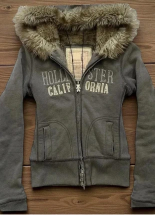 hollister y2k fur zip up hoodie vintage, brand: Hollister, condition: New without tags, size: S / UK 8-10, £75.00, £79.45 includes Buyer Protection
