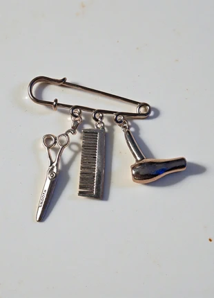 Broche spécial coiffure, marque: Coiffure, état: Neuf sans étiquette, 4,00 €, 4,90 € Protection acheteurs incluse