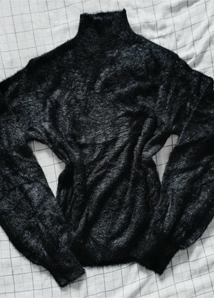 Fluffy turtle neck (s), merk: Alternative, staat: Heel goed, maat: S / 36 / 8, € 16,99, € 18,54 inclusief Kopersbescherming Pro