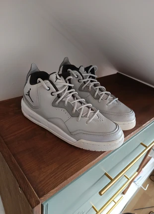 🔥Jordan Jumpman Unisex 38,5 🔥 Iconiche, pulite e super comode!, merk: Jordan, staat: Heel goed, maat: 38.5, € 15,00, € 16,45 inclusief Kopersbescherming