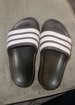 Kids adidas slides size 10k, brand: adidas, condition: New without tags, size: 10 child | EU 28, £6.50, £7.32 includes Buyer Protection