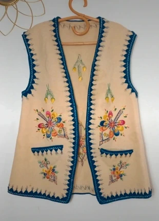 Gilet folk 100% laine brodé bohème chic artisanal, marke: artisanale, zustand: Sehr gut, größe: XL / 42 / 14, 110,00 €, 116,20 € inklusive Vinted-Käuferschutz