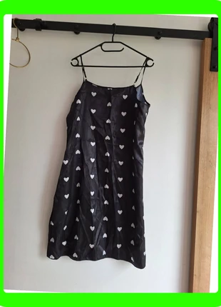 R0368. Robe de nuit noire à cœurs blancs, bretelles fines, T40, état: Très bon état, taille: L / 40 / 12, 6,00 €, 7,00 € Protection acheteurs (Pro) incluse