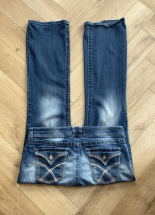 Vintage Apt 9 low rise flared embroidery jeans, brand: Apt. 9, condition: New without tags, size: L / UK 16-18, £22.00, £23.80 includes Buyer Protection