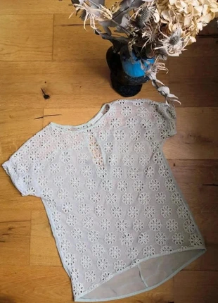 Top léger brodé vert d’eau – Zara – Taille S – Très bon état, merk: Zara, staat: Heel goed, maat: S / 36 / 8, € 16,00, € 17,50 inclusief Kopersbescherming