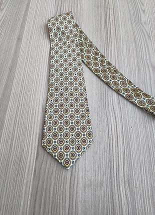 Cravatta gialla e multicolore 4, brand: Vintage Dressing, condizioni: Ottime, €2.00, €2.80 include la Protezione acquisti Pro