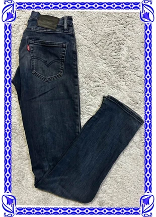 Jean Levi’s bleu foncé slim W27 L32 (taille 36 FR), merk: Levi's, staat: Heel goed, maat: W27 | FR 36, € 23,99, € 25,89 inclusief Kopersbescherming