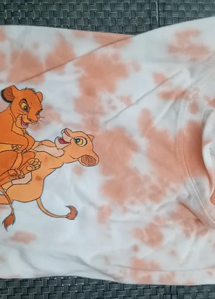 Tee-shirt roi lion, marque: Jennyfer, état: Très bon état, taille: M, 2,00 €, 2,80 € Protection acheteurs incluse