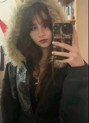 Veste Noir Ébène à Fourrure, marque: Japan Style, état: Neuf sans étiquette, taille: M, 43,99 €, 46,89 € Protection acheteurs incluse