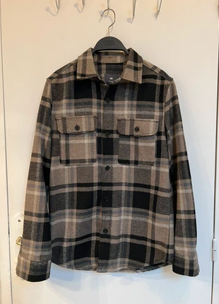 Chemise / surchemise à carreaux, brand: H&M, condition: Very good, size: XS, €7.00, €8.05 includes Buyer Protection