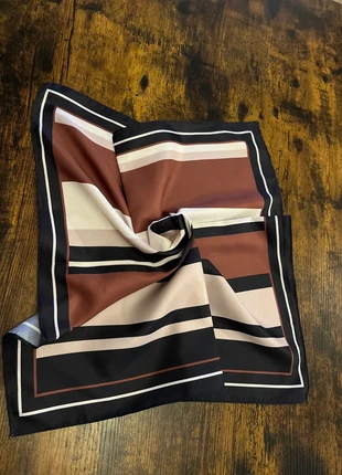 Foulard, état: Neuf sans étiquette, 4,00 €, 4,90 € Protection acheteurs incluse