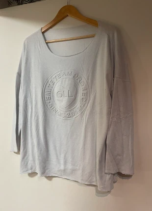 Pull léger taille unique, marque: Unique, état: Très bon état, taille: Taille unique, 6,00 €, 7,00 € Protection acheteurs incluse