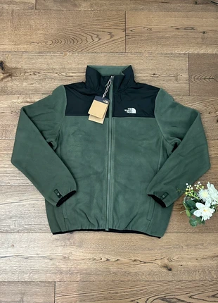 The North Face Black/Green Fleece Jacket !, brand: The North Face, condition: New with tags, size: S, £35.00, £37.45 includes Buyer Protection