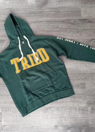 Sweat vert Pull & Bear taille S ou 36, marque: Pull & Bear, état: Très bon état, taille: S, 6,00 €, 7,00 € Protection acheteurs incluse