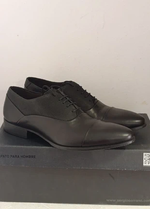 Zapatos vestir hombre Sergio Serrano 40 • Negros elegantes •, marque: Sergio Serrano, état: Neuf avec étiquette, taille: 40, 60,00 €, 63,70 € Protection acheteurs incluse
