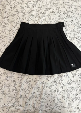Goth cute coquette alternative rock dark plaid mini skirt Y2k grunge, marke: Bershka, zustand: Sehr gut, größe: M / 38 / 10, 8,00 €, 9,10 € inklusive Vinted-Käuferschutz